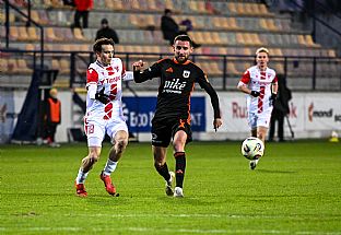  autor: Martin Kramsk�