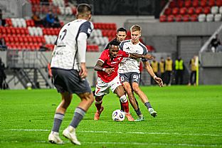  autor: Martin Kramsk�