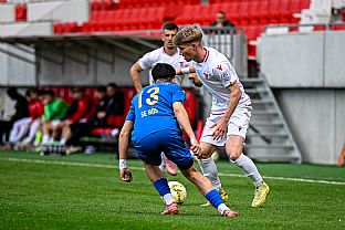  autor: Martin Kramsk�