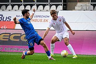  autor: Martin Kramsk�